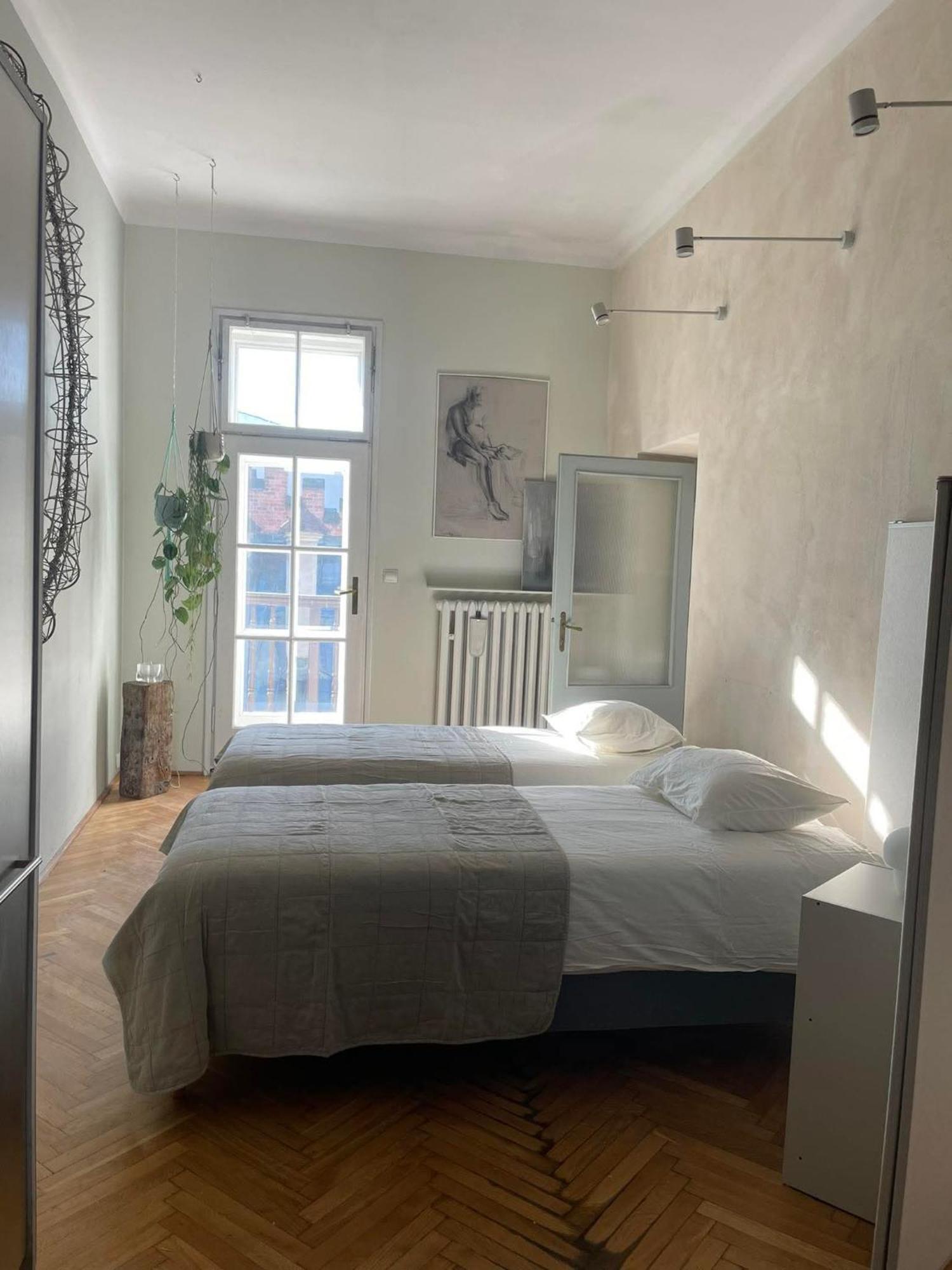 Here Apartments Krasków Εξωτερικό φωτογραφία